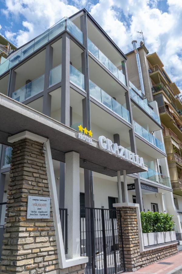 Albergo Graziella Taggia Exterior foto