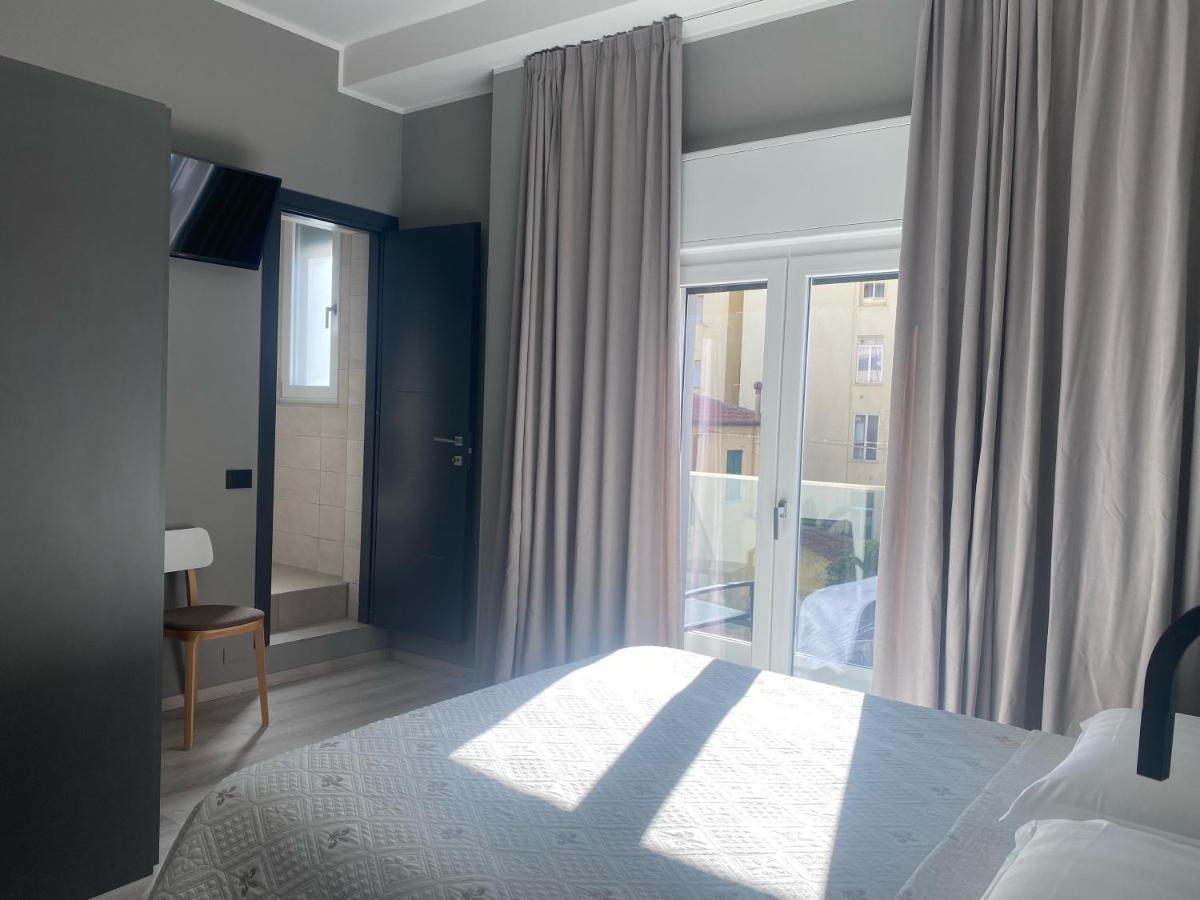 Albergo Graziella Taggia Exterior foto